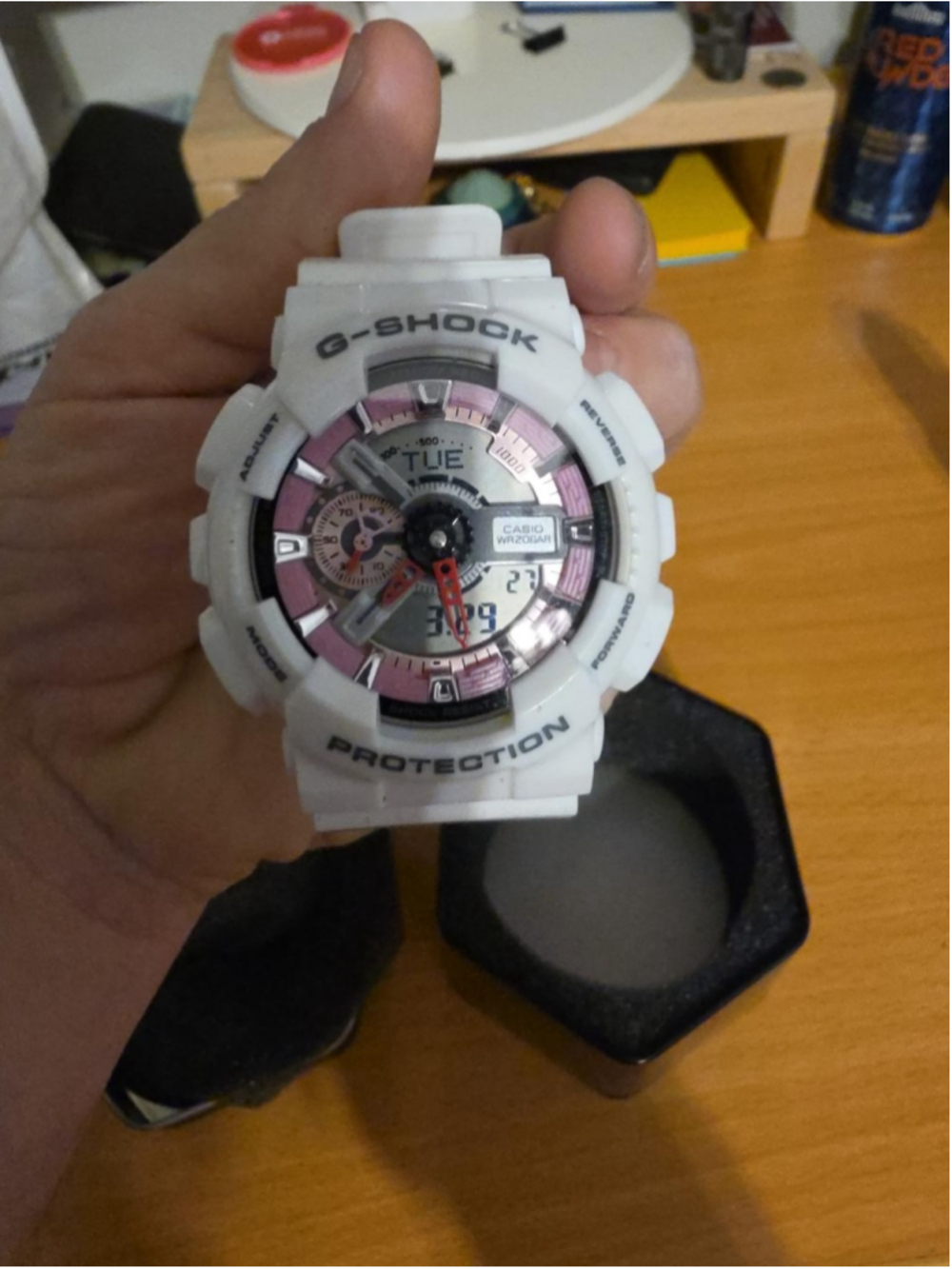 Casio G-Shock GA-110GB 5146 White Pink Analog Digital Watch w/ Tin